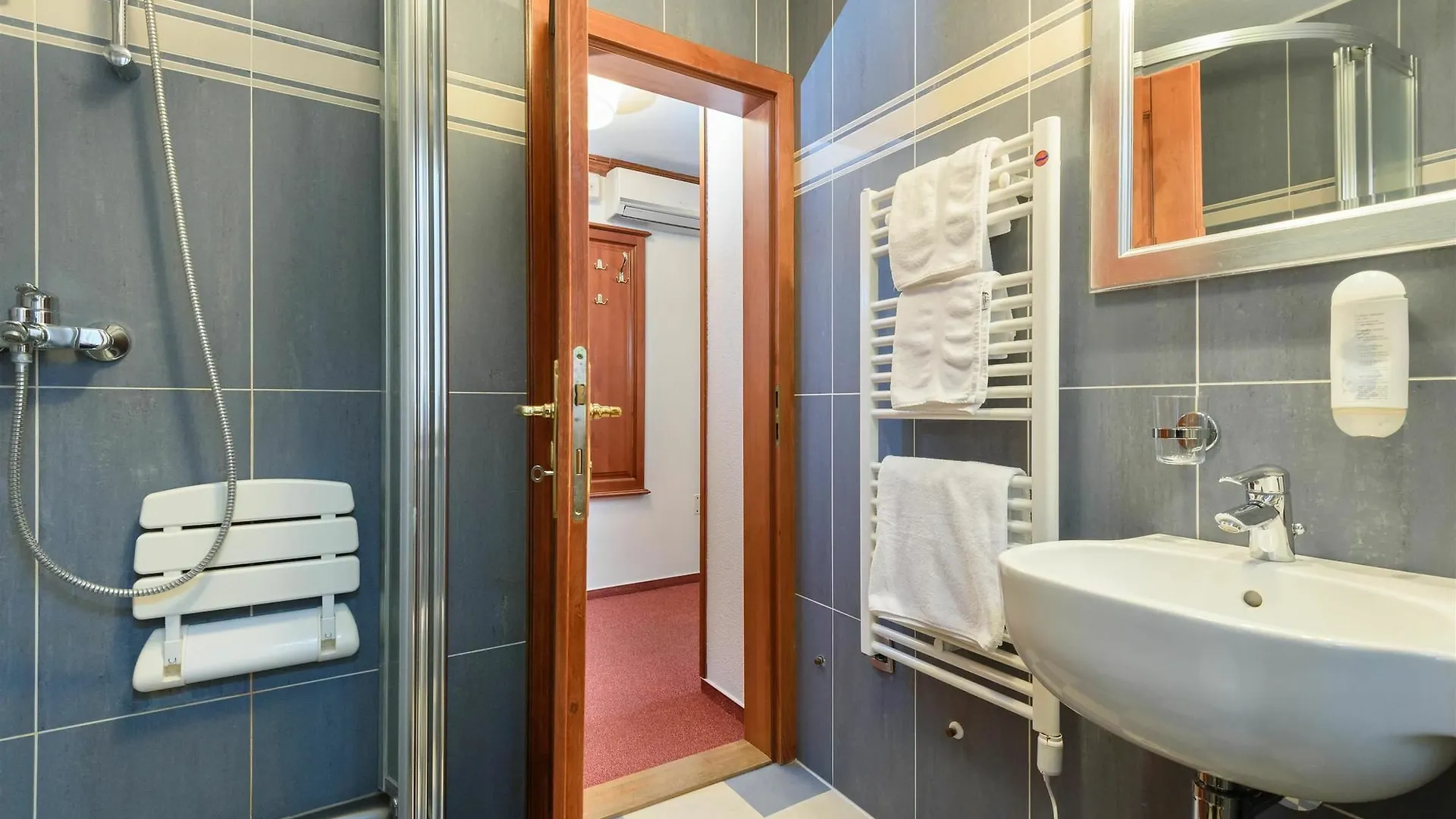 Villa Meri Trogir 4*,